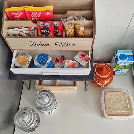 公寓 Piso En El Centro De 希洪