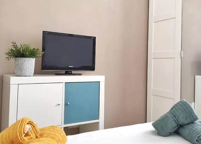 Apartman Piso En El Centro De *